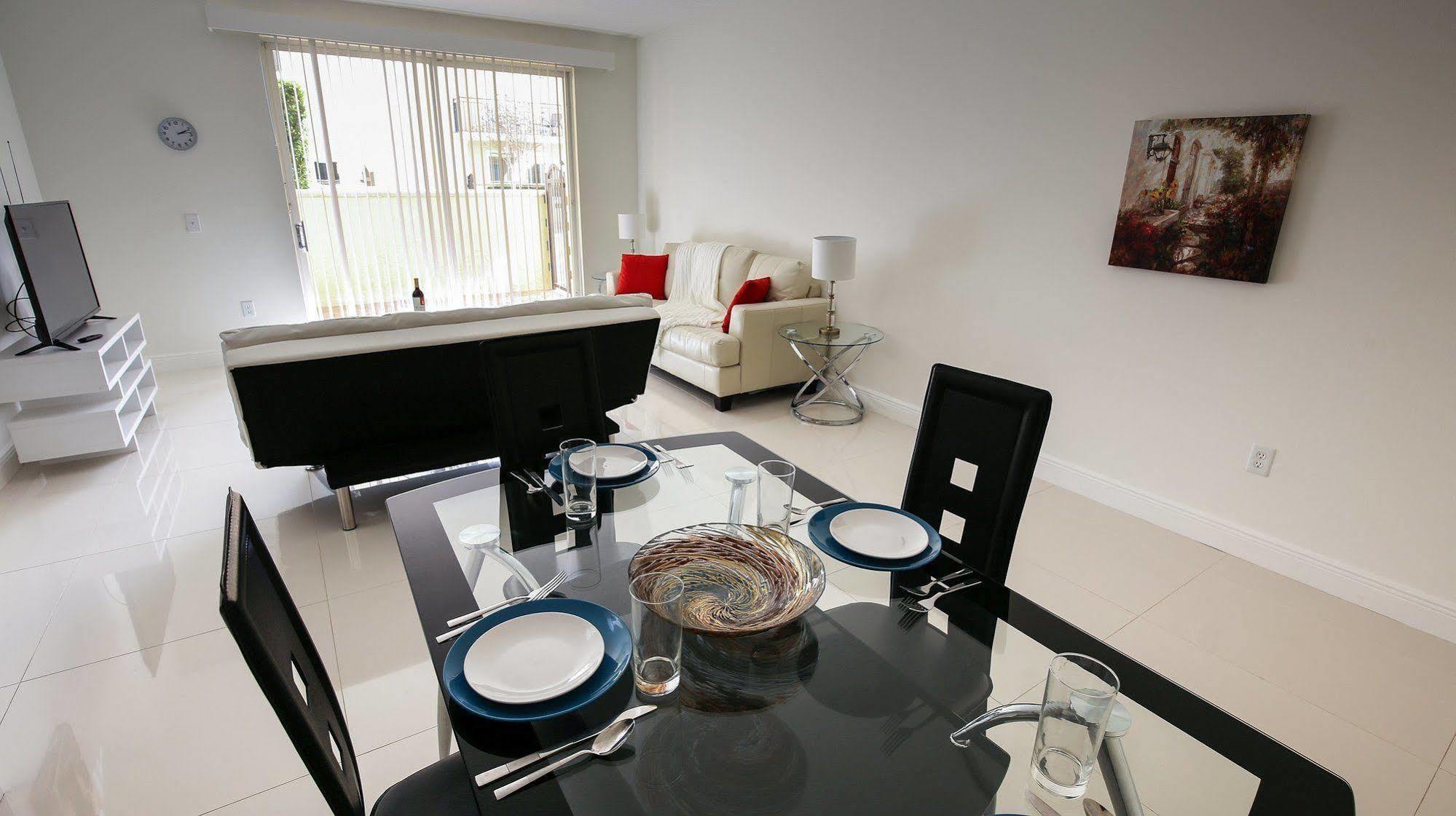 Pelicanstay In Coral Gables Miami Dış mekan fotoğraf